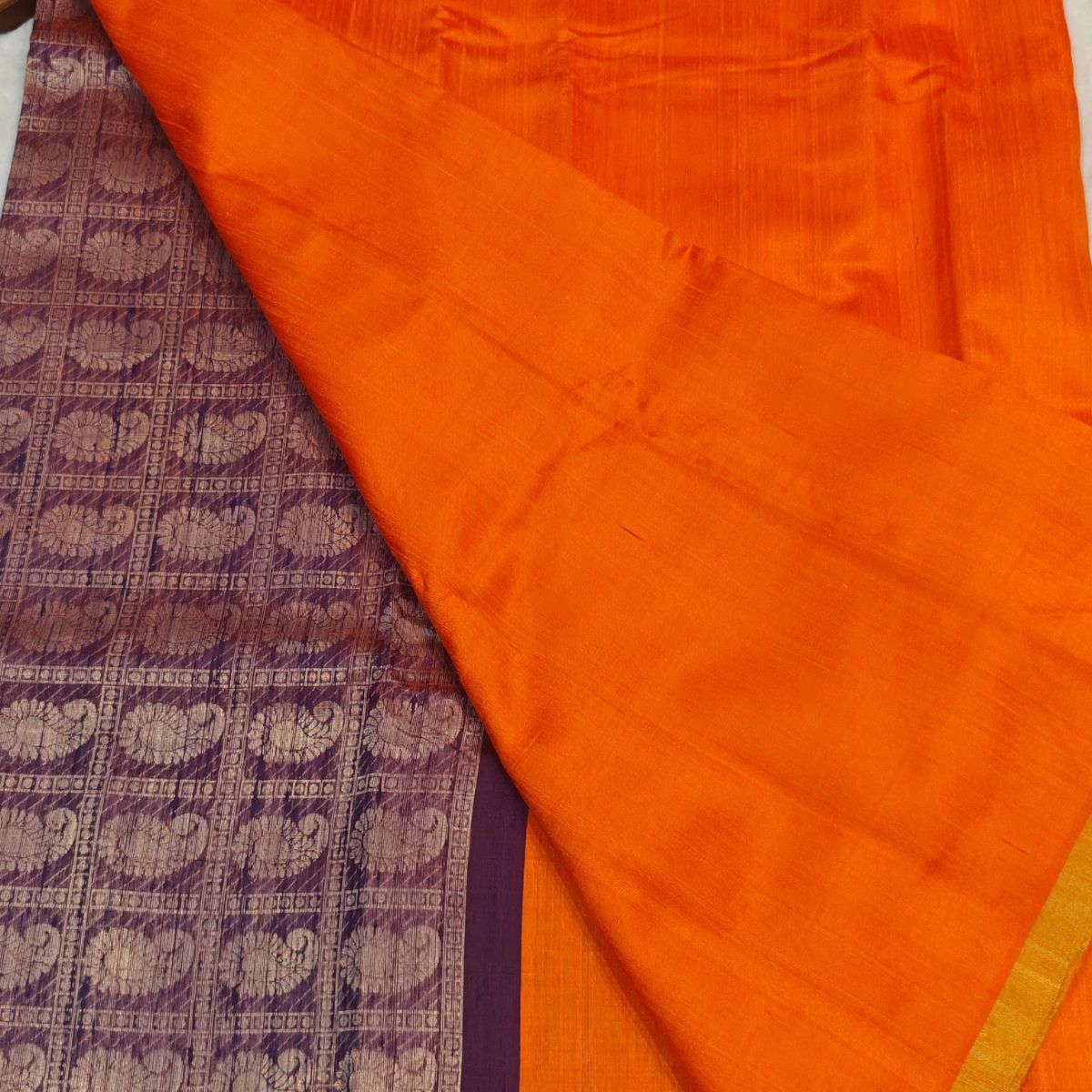 Pure raw silk saree(Bright Vermilion Orange) - Image 3
