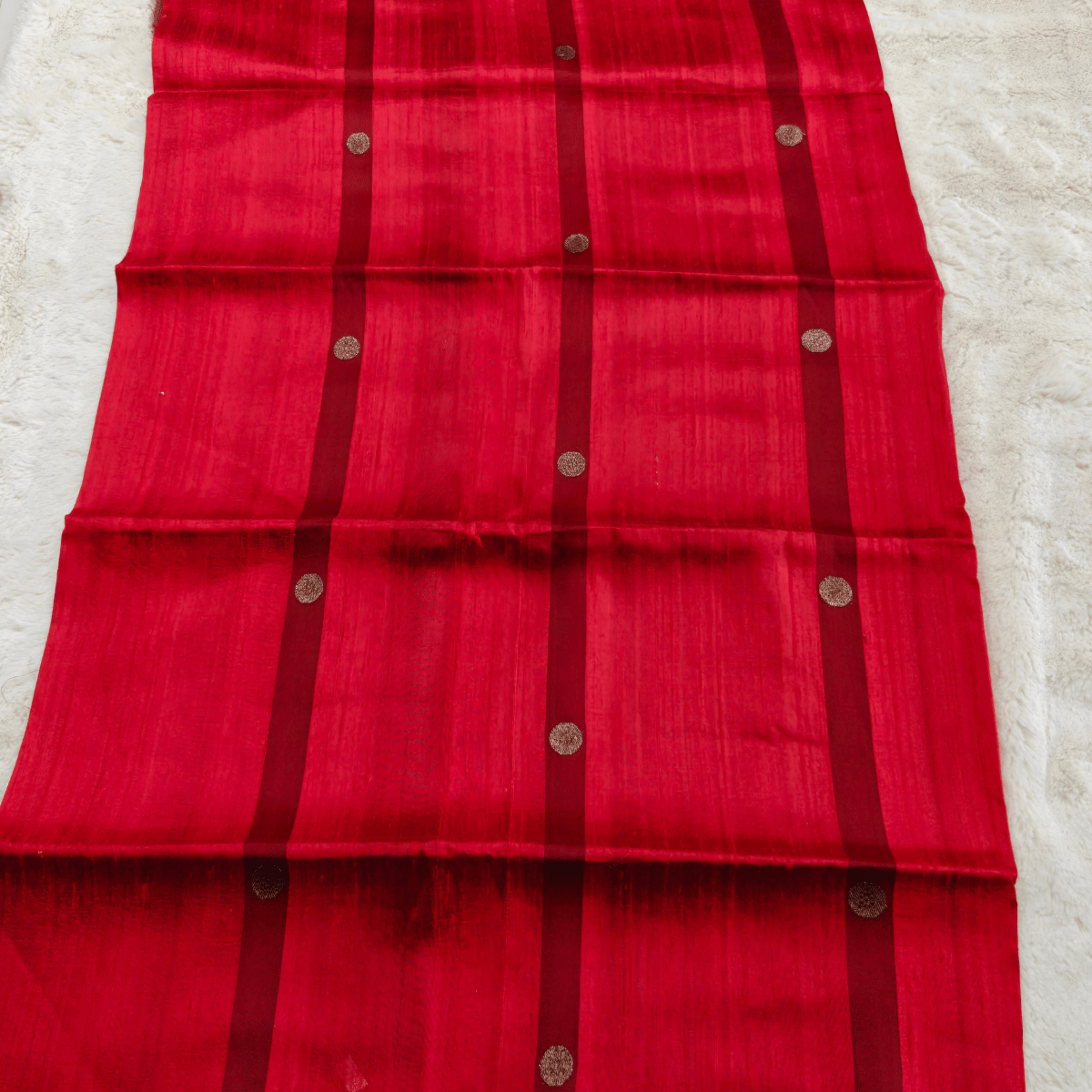 Pure Linen Matka Silk Saree (With Tissue Silk Blouse Red)