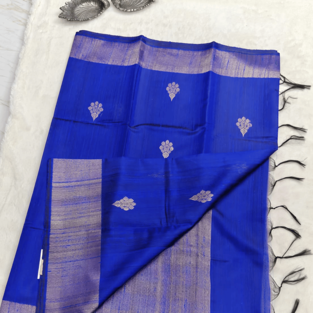 Pure Dupion Raw Silk Saree - Image 3