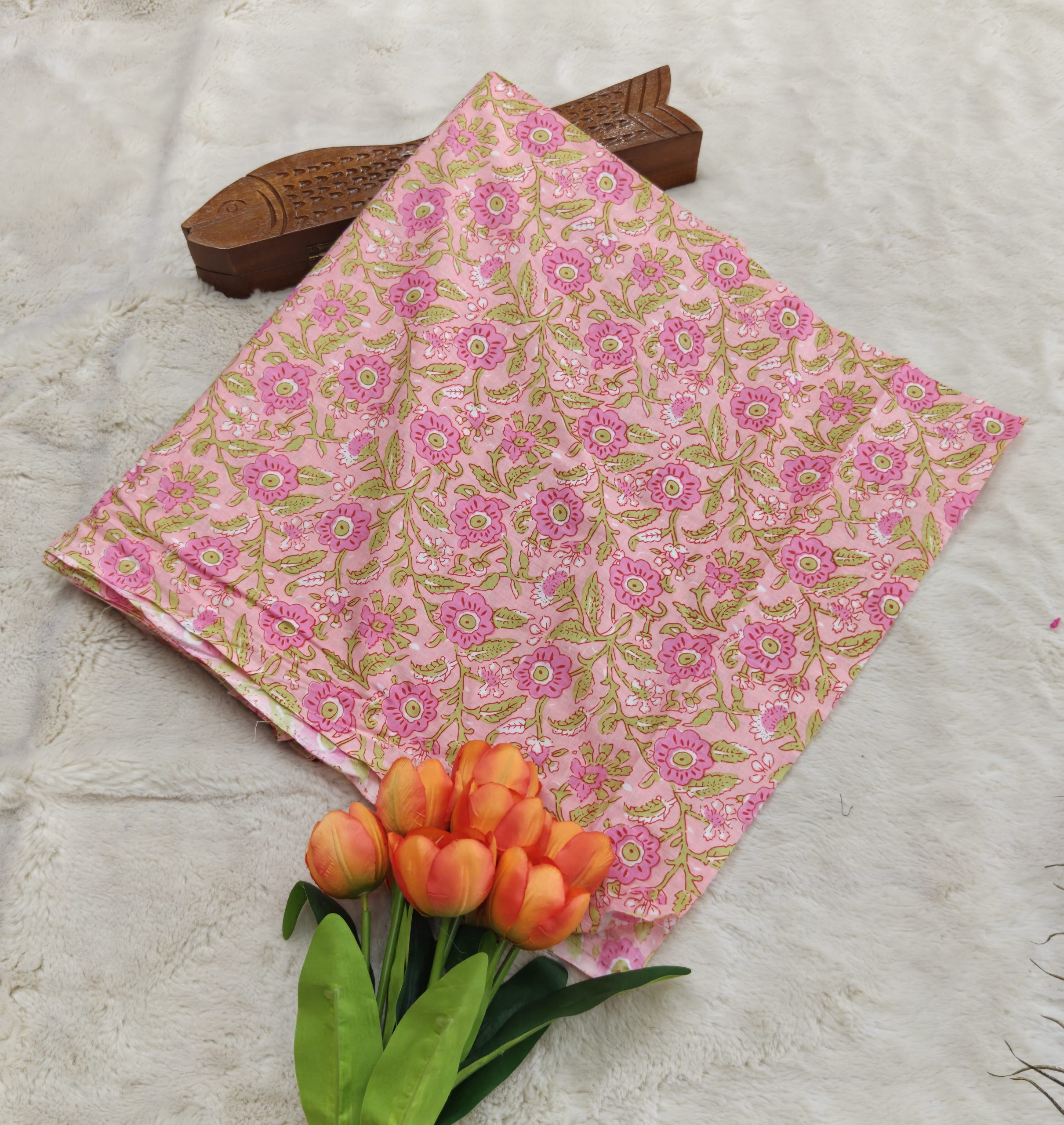 Premium Natural Dyeing Cotton Fabric(Baby pink with green)