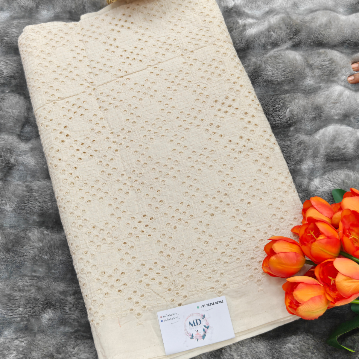 Hacoba Fabric (Light Beige / Off White)